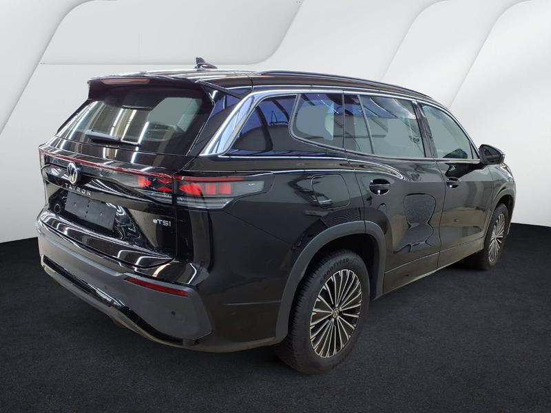 VW Tayron