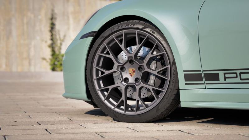 Porsche 992