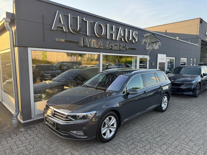 VW Passat Variant