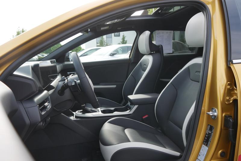 Kia K4