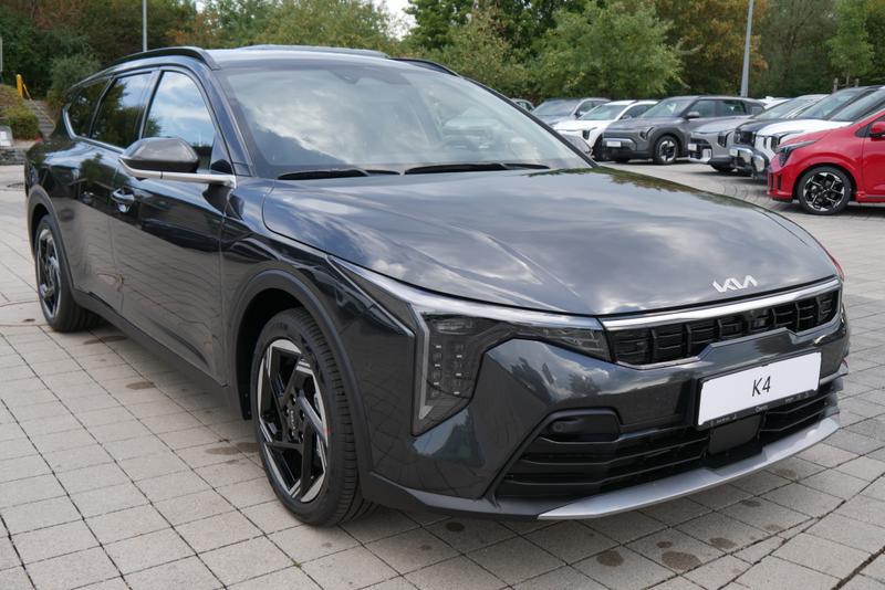 Kia K4