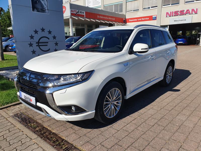 Mitsubishi Plug-in Hybrid Outlander