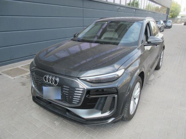Audi Q6