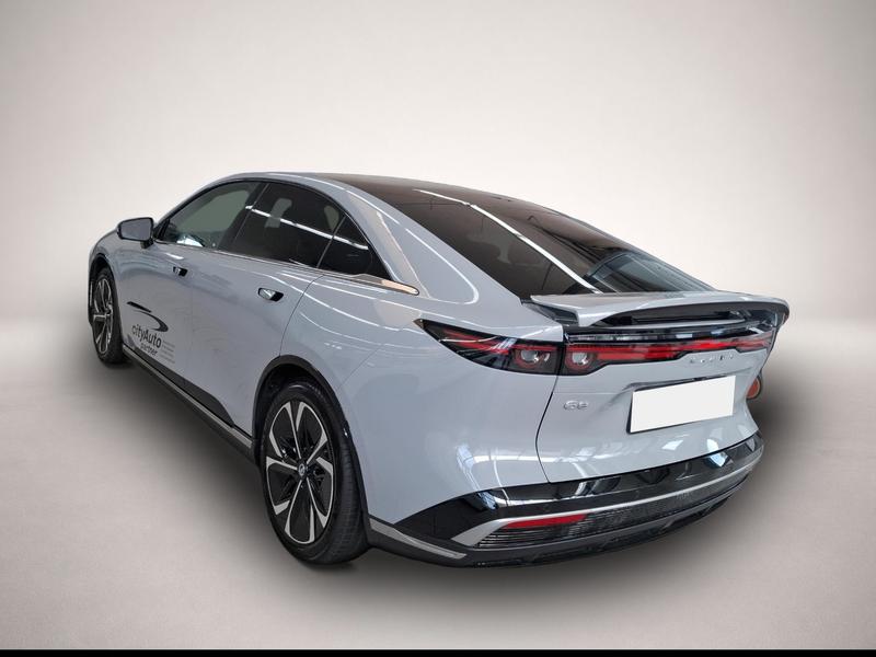 Mazda 6e