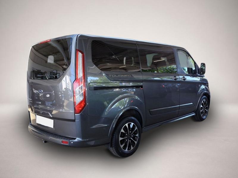 Ford Tourneo Custom