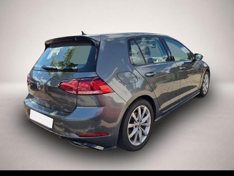 VW Golf