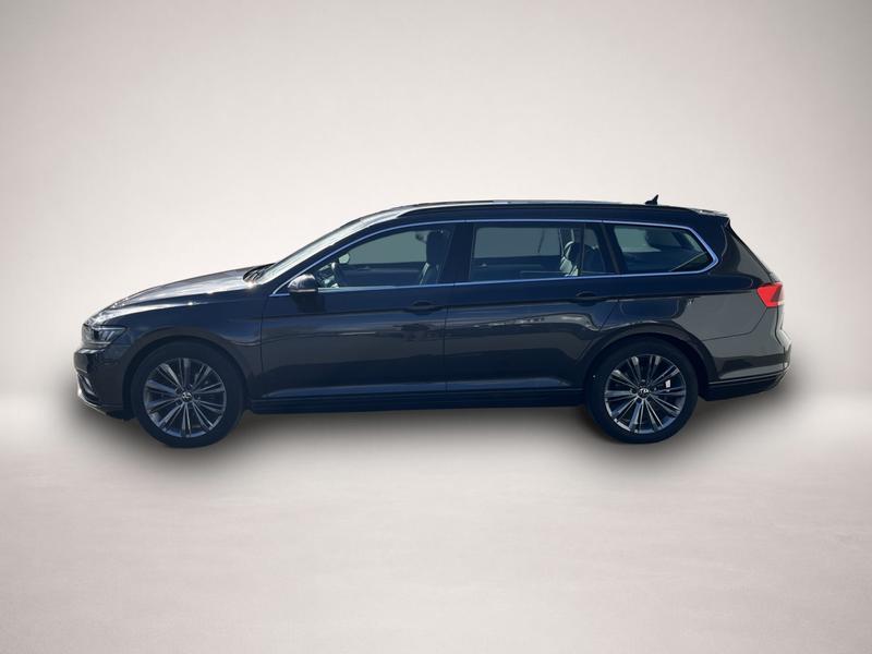 VW Passat Variant
