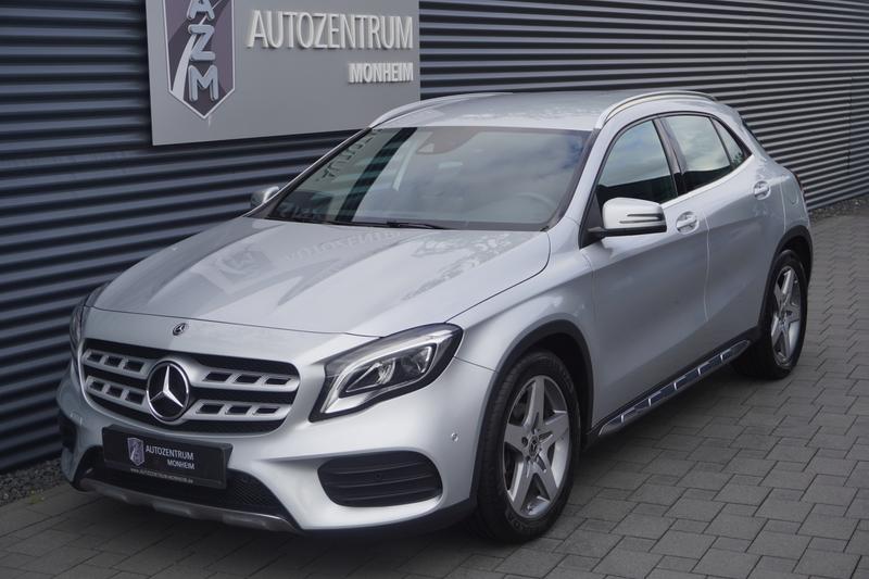 Mercedes-Benz GLA 200