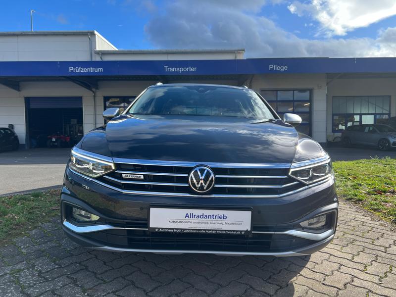 VW Passat Variant