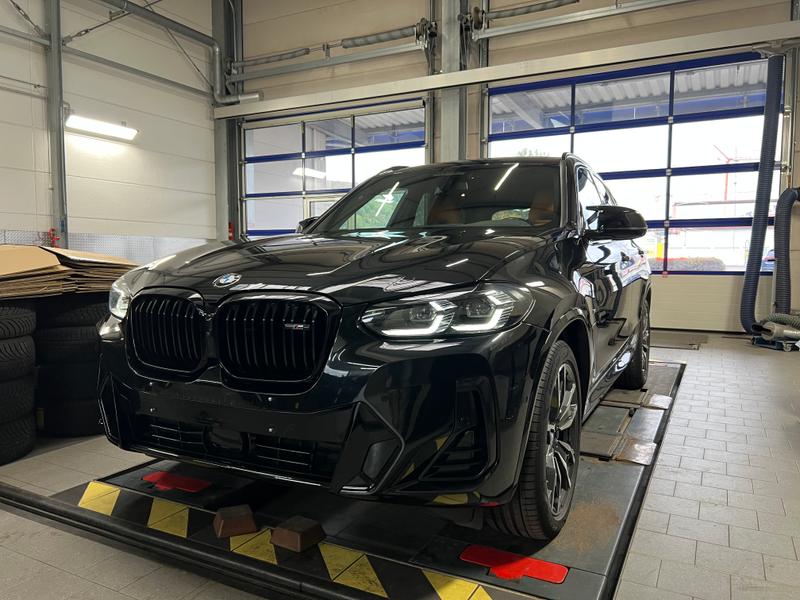 BMW X3 M40