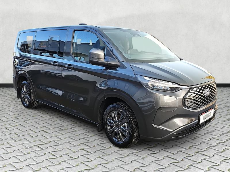 Ford E-Tourneo Custom