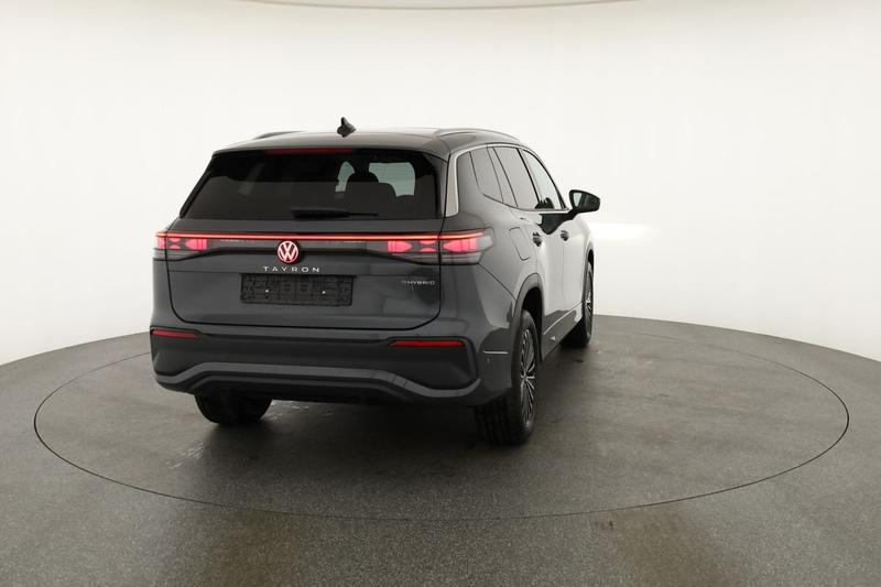 VW Tayron