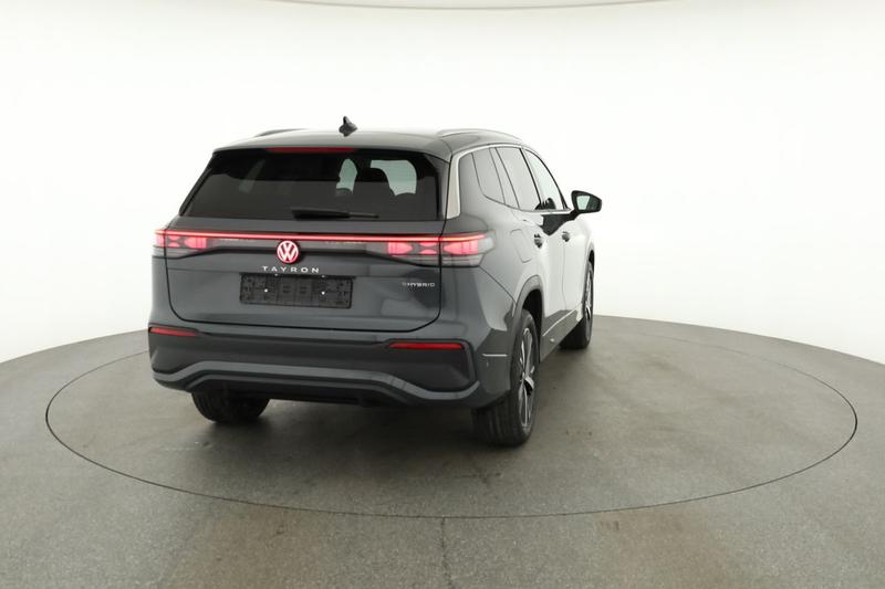 VW Tayron