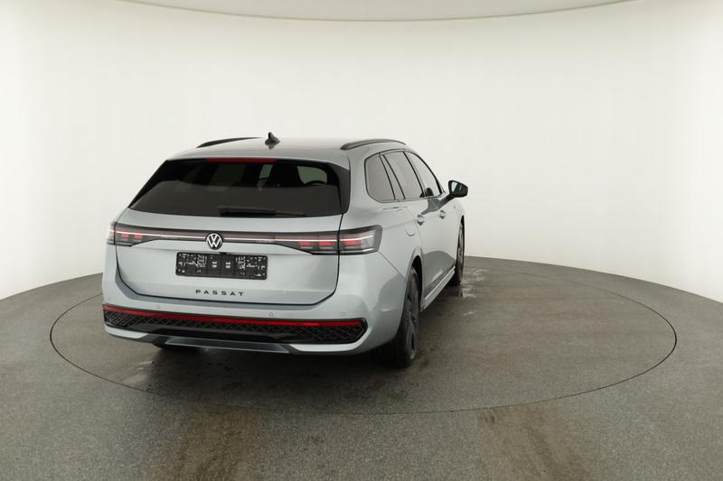 VW Passat Variant