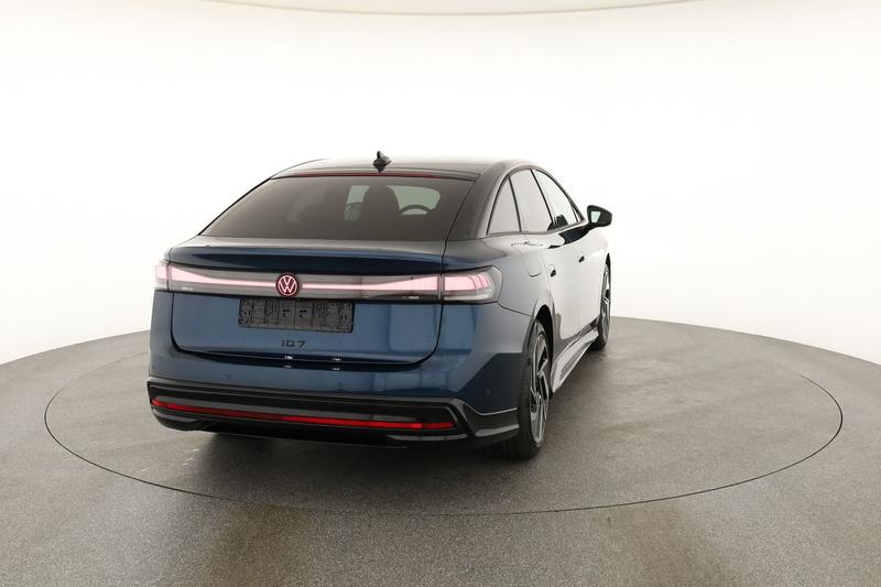VW ID.7