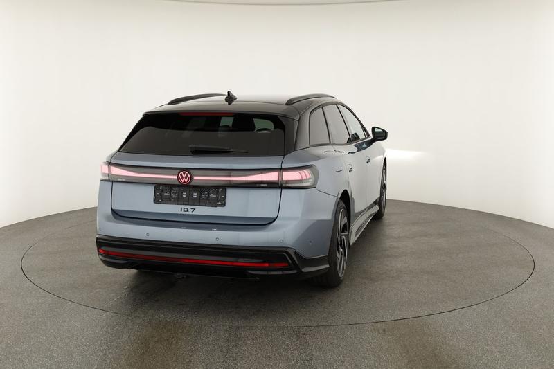 VW ID.7