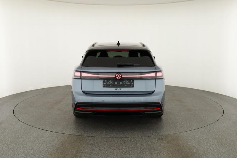 VW ID.7