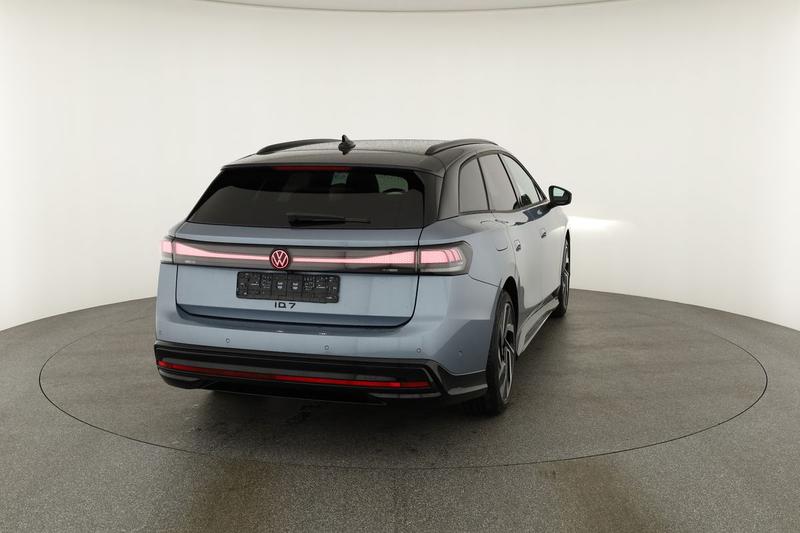 VW ID.7
