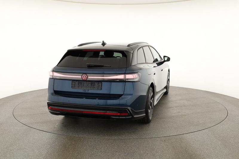 VW ID.7