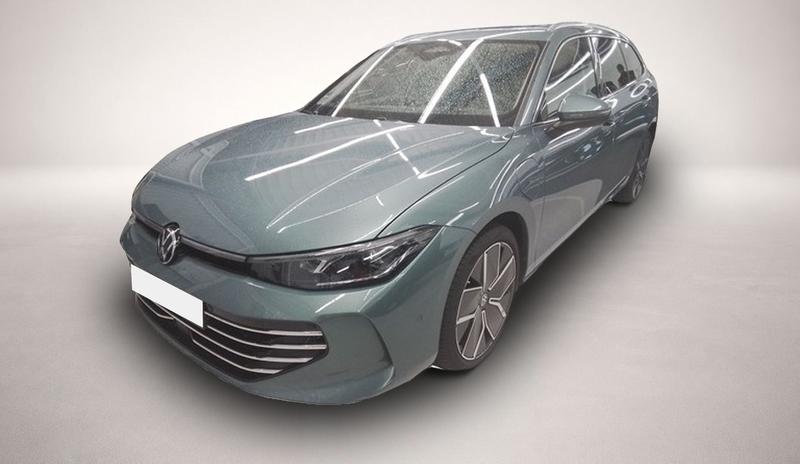 VW Passat Variant