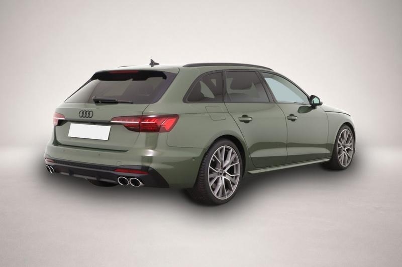Audi S4
