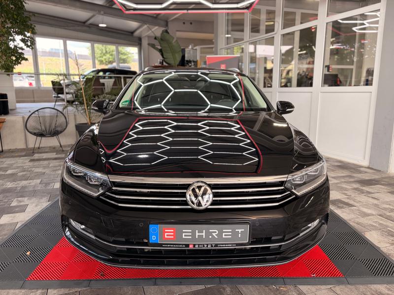 VW Passat Variant