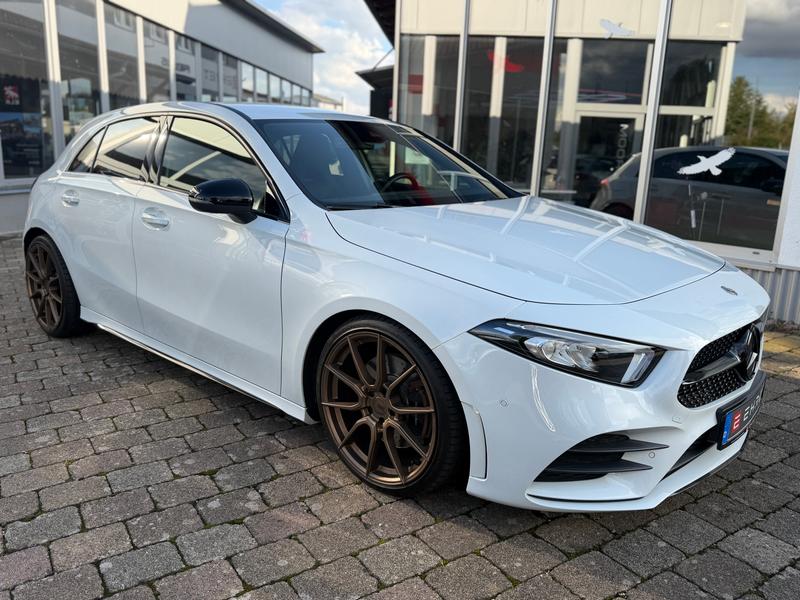 Mercedes-Benz A 220