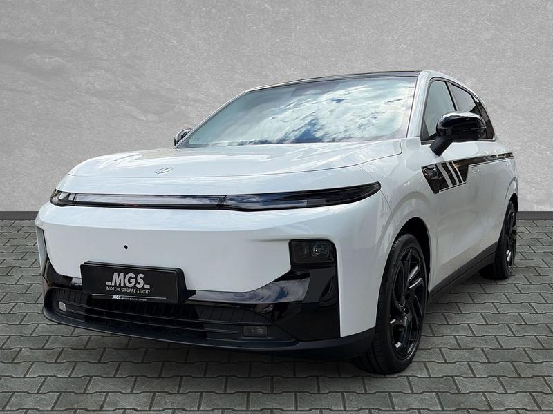 Leapmotor B10