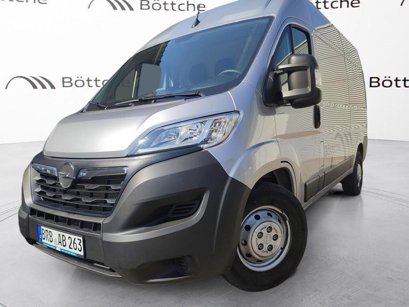Opel Movano
