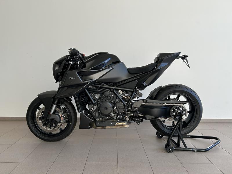 KTM 1290 Super Duke R