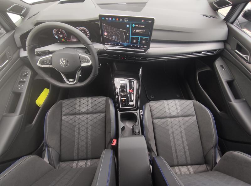 VW Golf