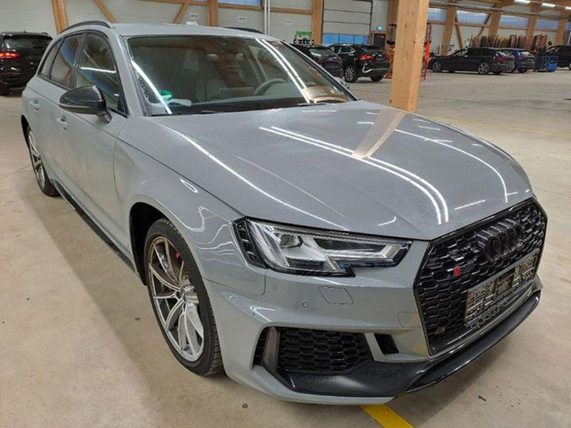 Audi RS4