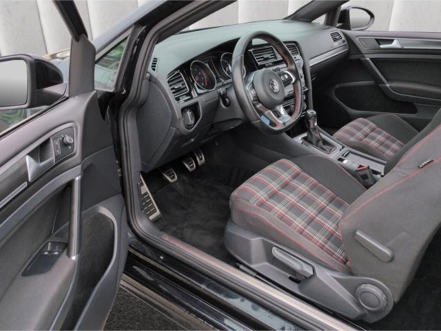 VW Golf GTI