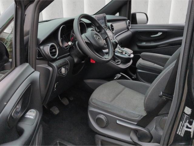 Mercedes-Benz V 200