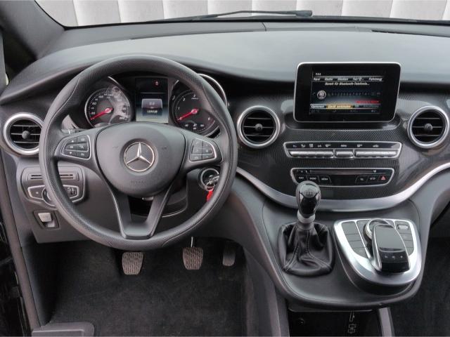 Mercedes-Benz V 200