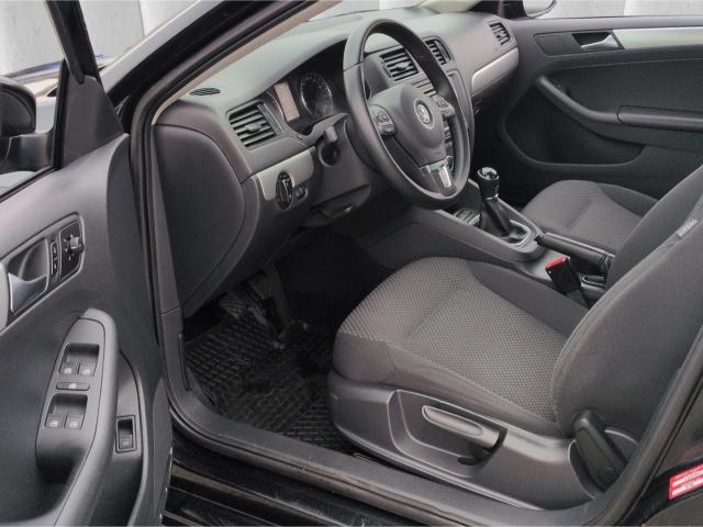 VW Jetta