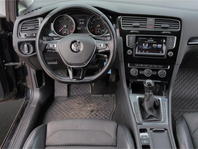 VW Golf Variant