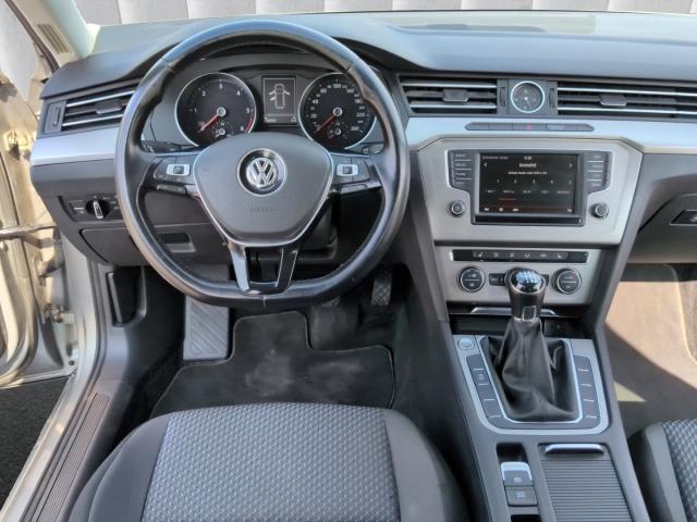 VW Passat Variant