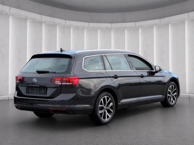 VW Passat Variant