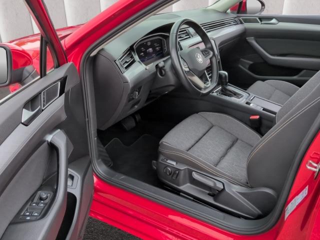 VW Passat Variant