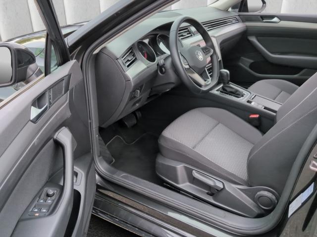 VW Passat Variant