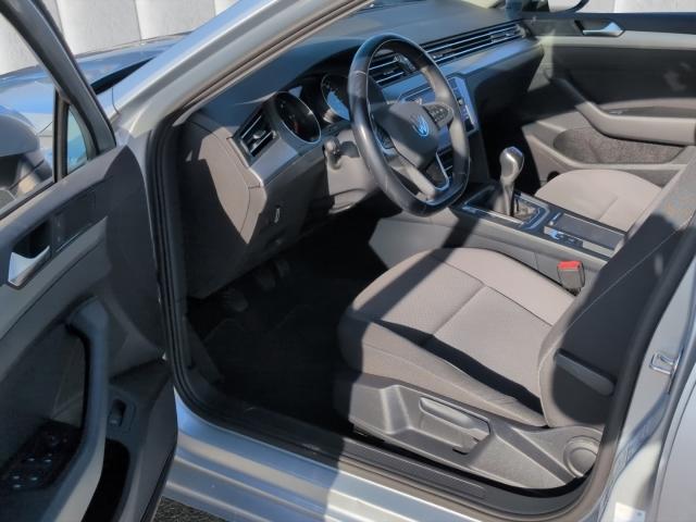 VW Passat Variant
