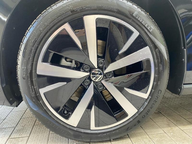 VW Passat Variant