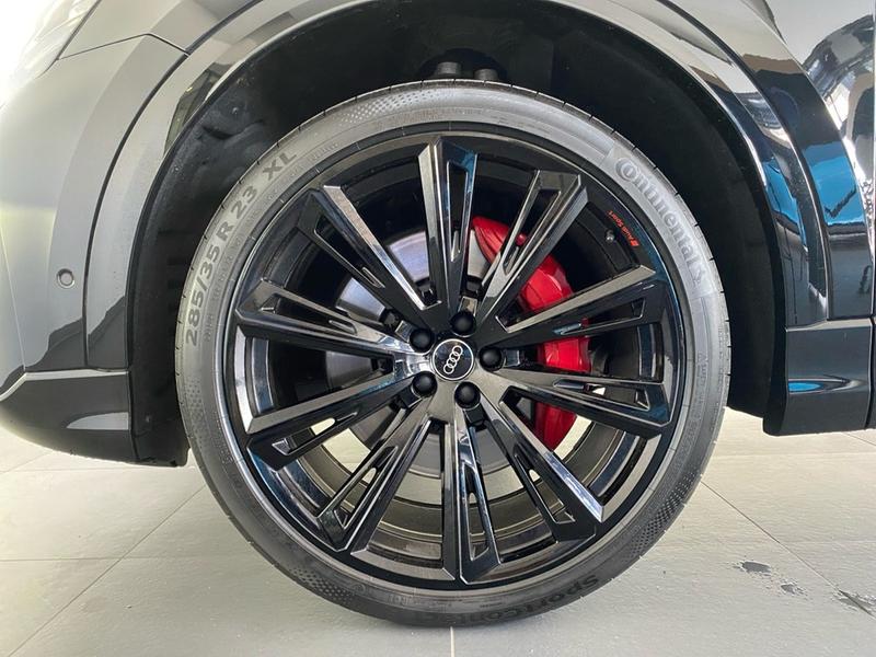 Audi SQ8