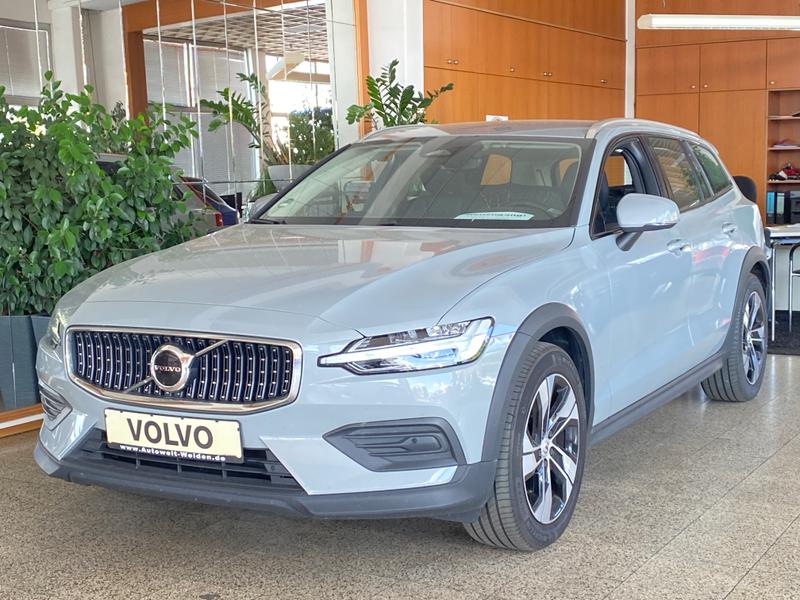 Volvo V60 Cross Country