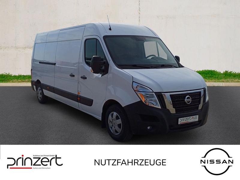 Nissan NV400