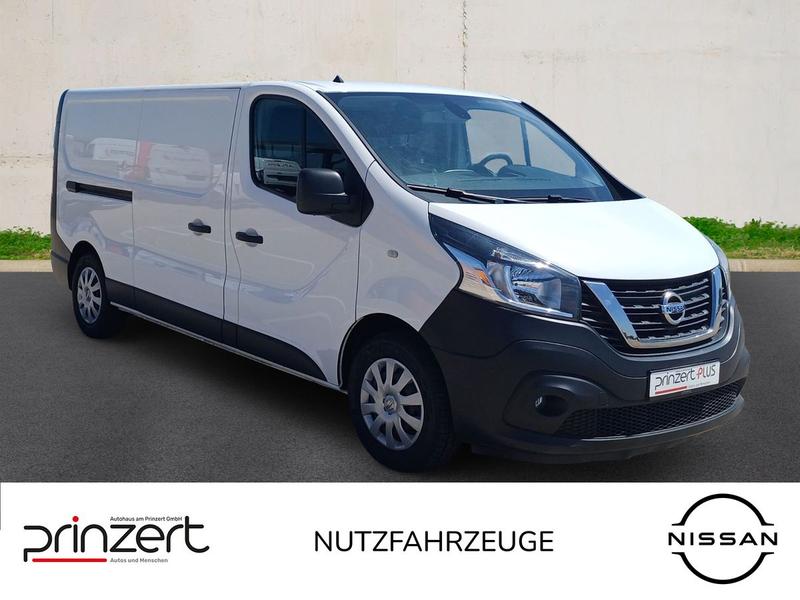 Nissan NV300