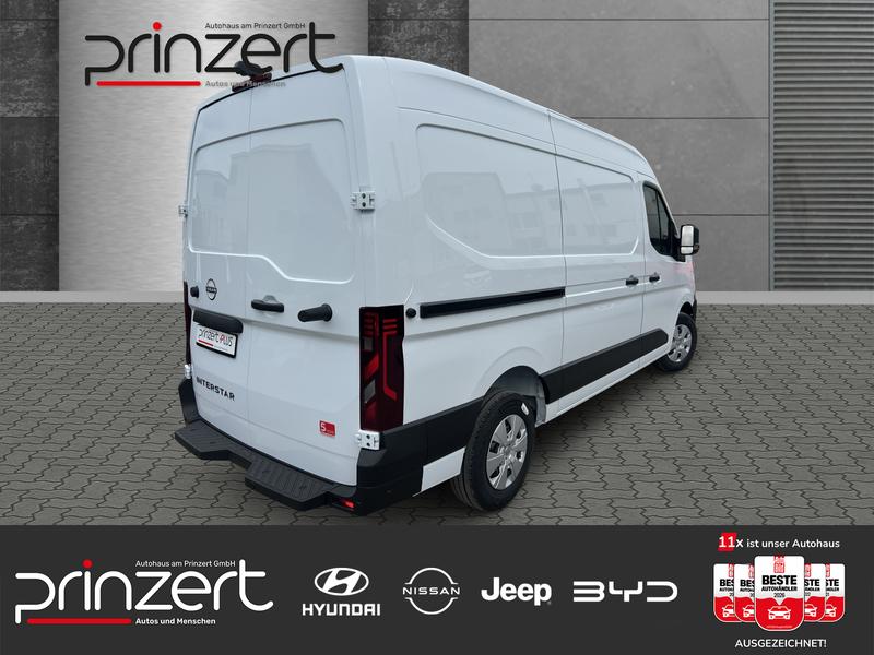 Nissan Interstar
