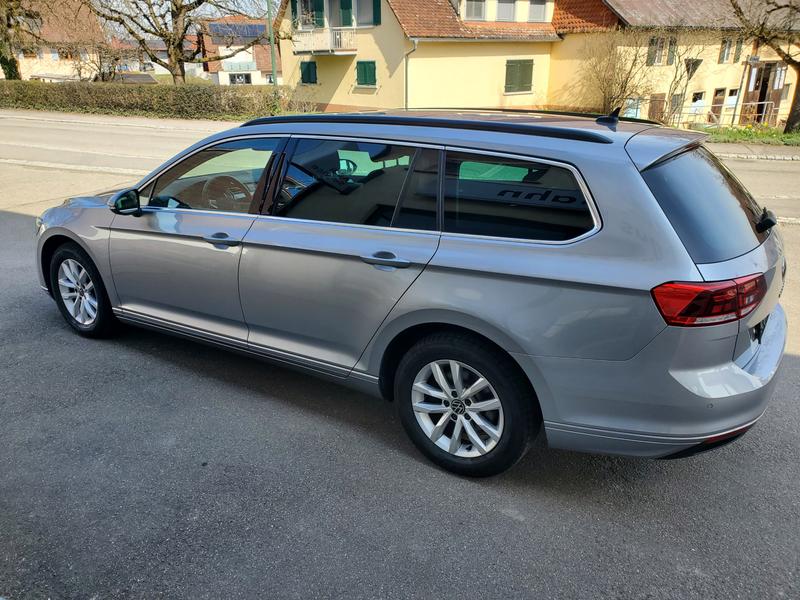 VW Passat Variant
