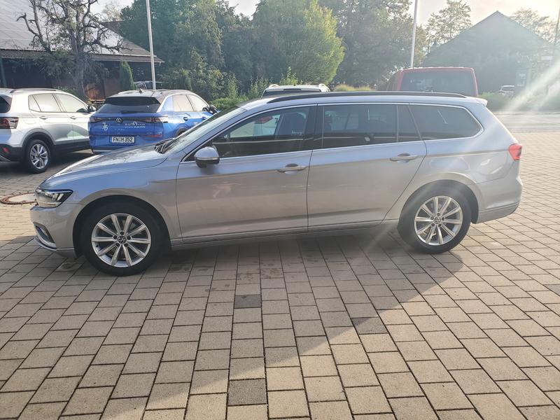 VW Passat Variant